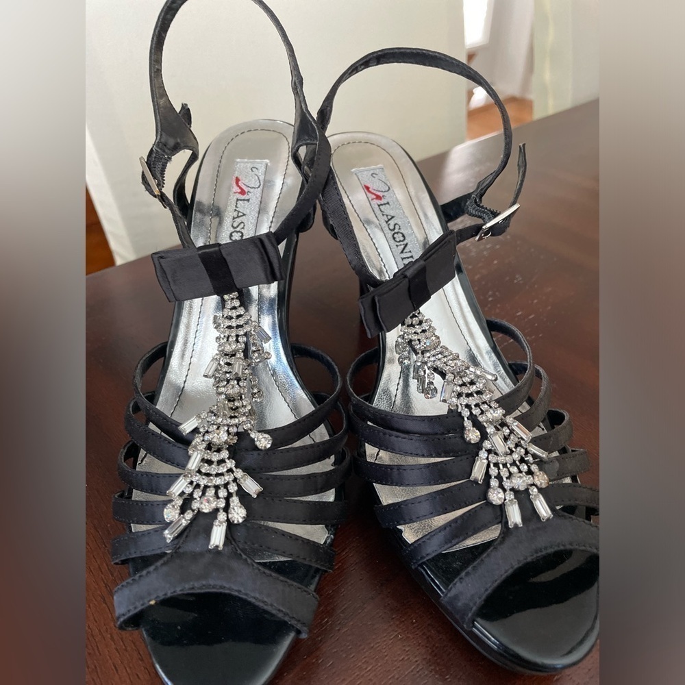 Lasonia  women’s black open toe  necktie shape strap High heels size 7.5”